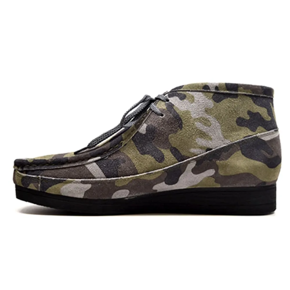 British Walkers New Castle Wallabee Boots Men's Multi Color Plaid Leather and Suede