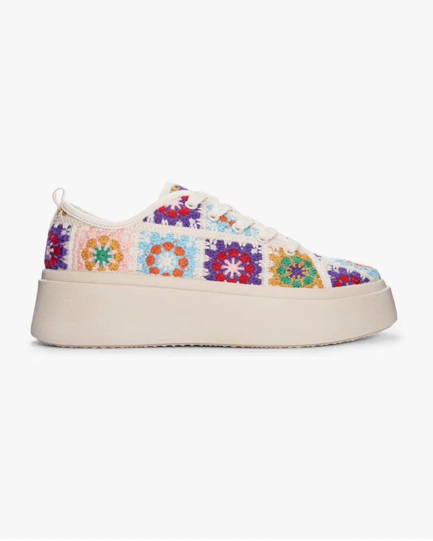 Dirty Laundry Rambling Platform Sneaker
