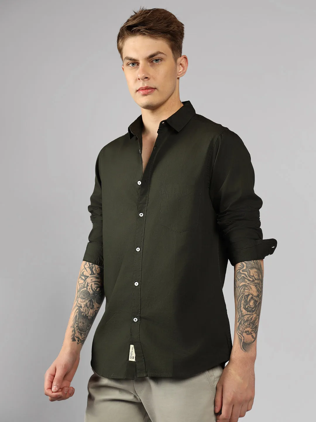 Men's Cotton Olive Green Solid Casual Shirt