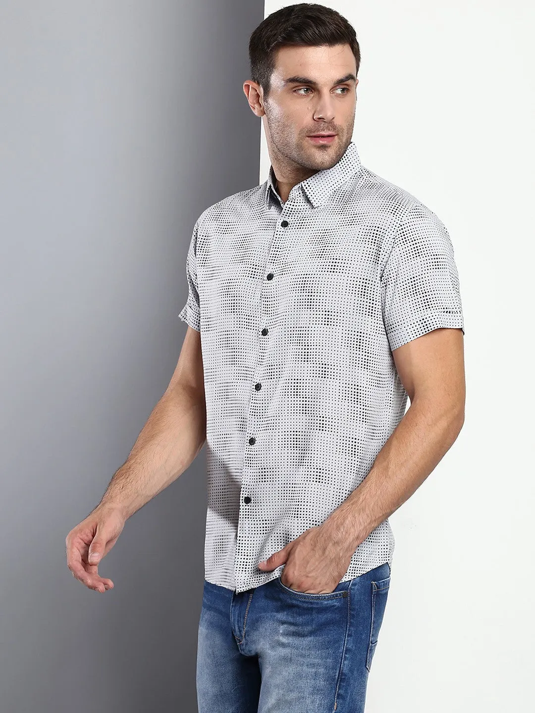 Men's Modern Slim Fit Polka Dots Opaque Printed Casual Shirt