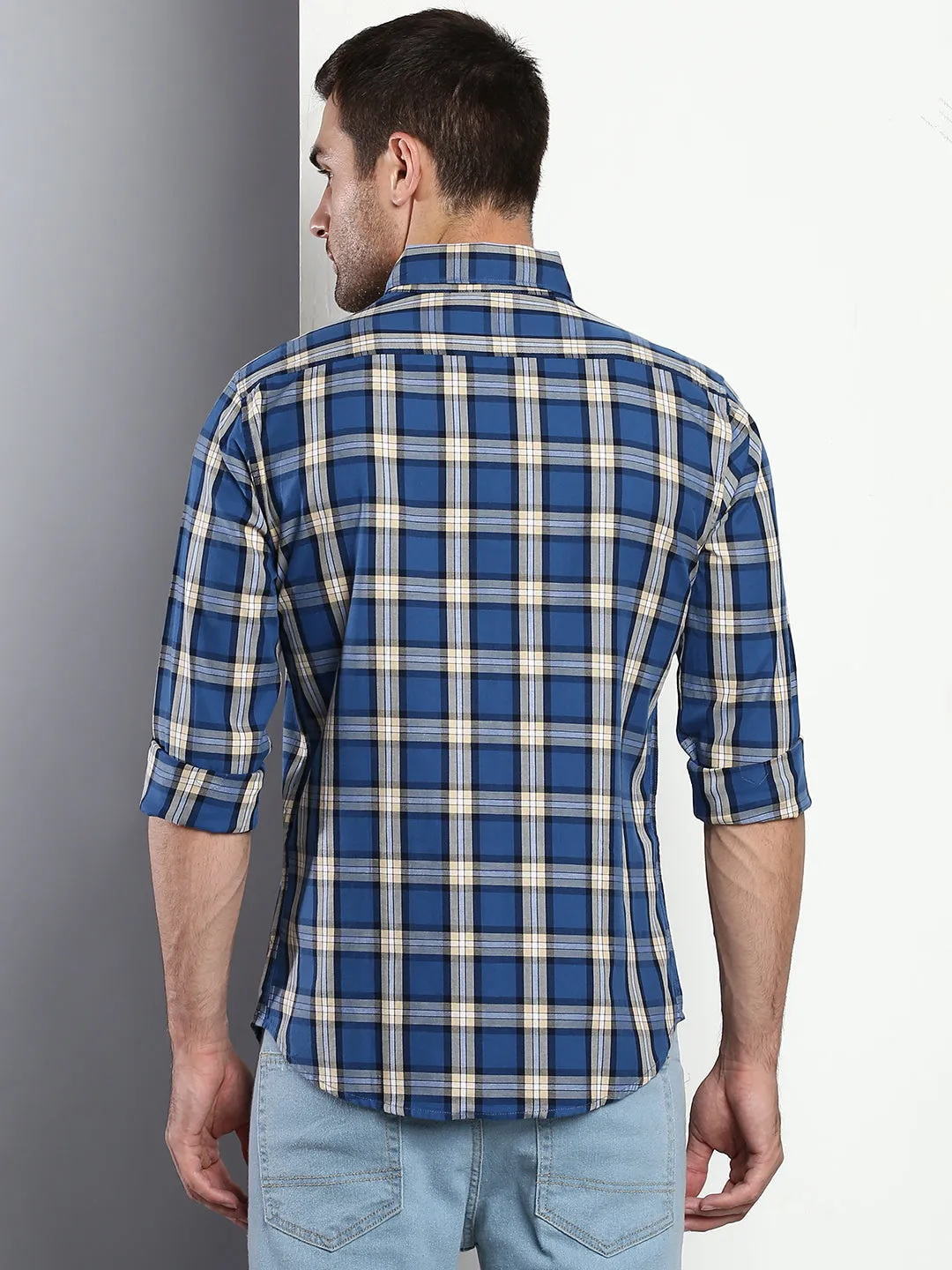 Men's Plaid Blue Slim Fit Cotton Casual Shirt With Button Down Collar & Full Sleeves