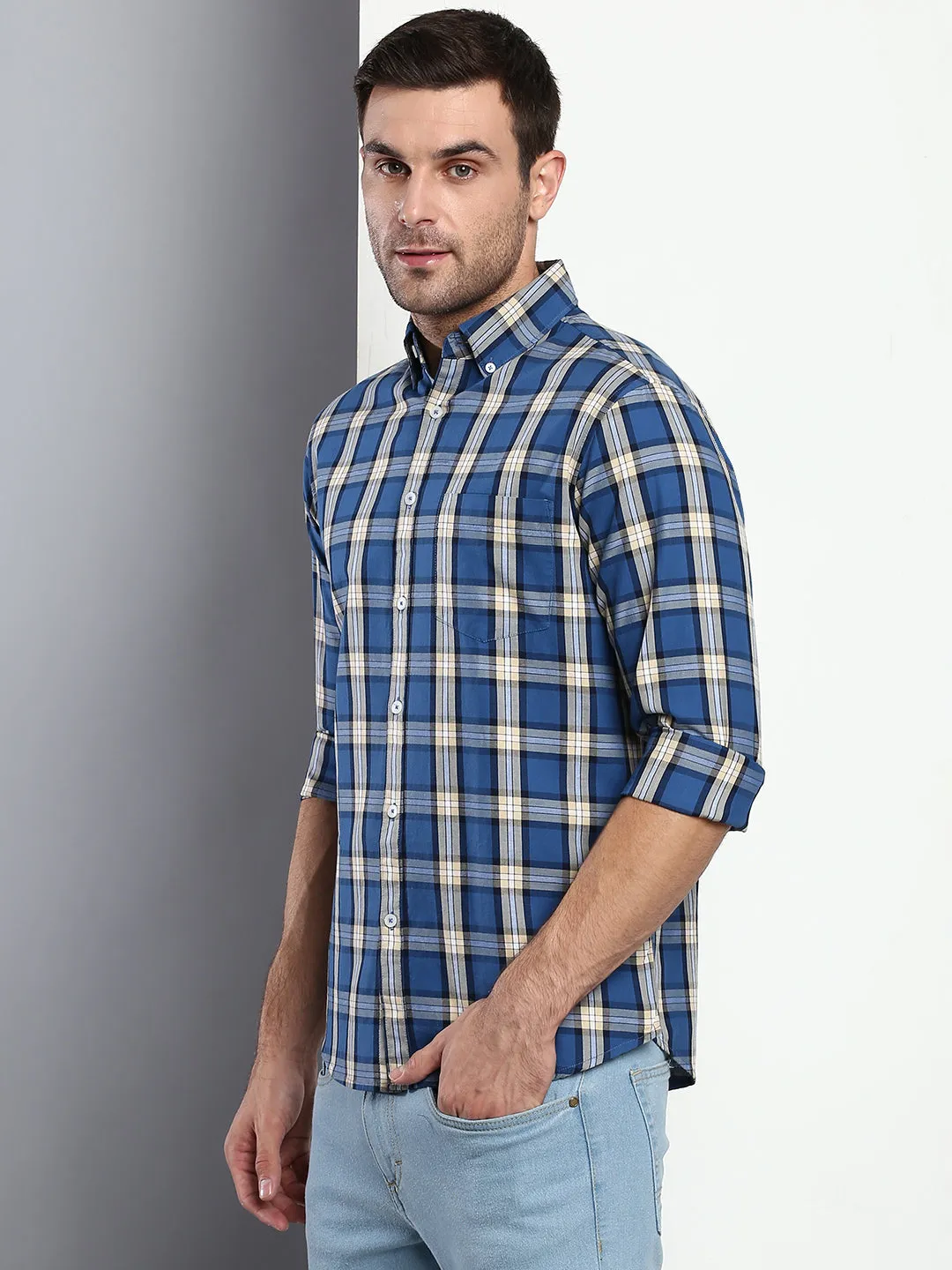 Men's Plaid Blue Slim Fit Cotton Casual Shirt With Button Down Collar & Full Sleeves