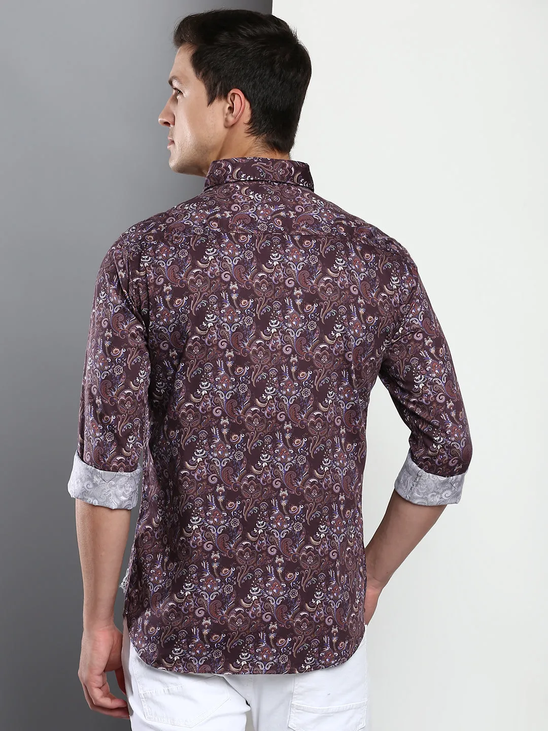 Men's Printed Wine Slim Fit Satin Casual Shirt With Spread Collar & Full Sleeves