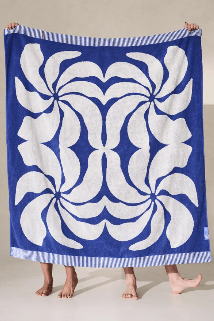 SUN RITUALS LAGOS TOWEL - SEA BLUE